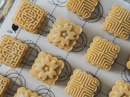 A Delectable Journey Through Traditional Chinese Pastries in Macau