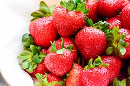 Top 10 Delicious Ways to Enjoy Strawberries