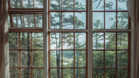 The Advantages of Oversized Windows in Contemporary Interior Design