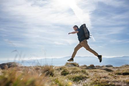 8 Powerful Ways Mountain Climbing Can Transform Your Life